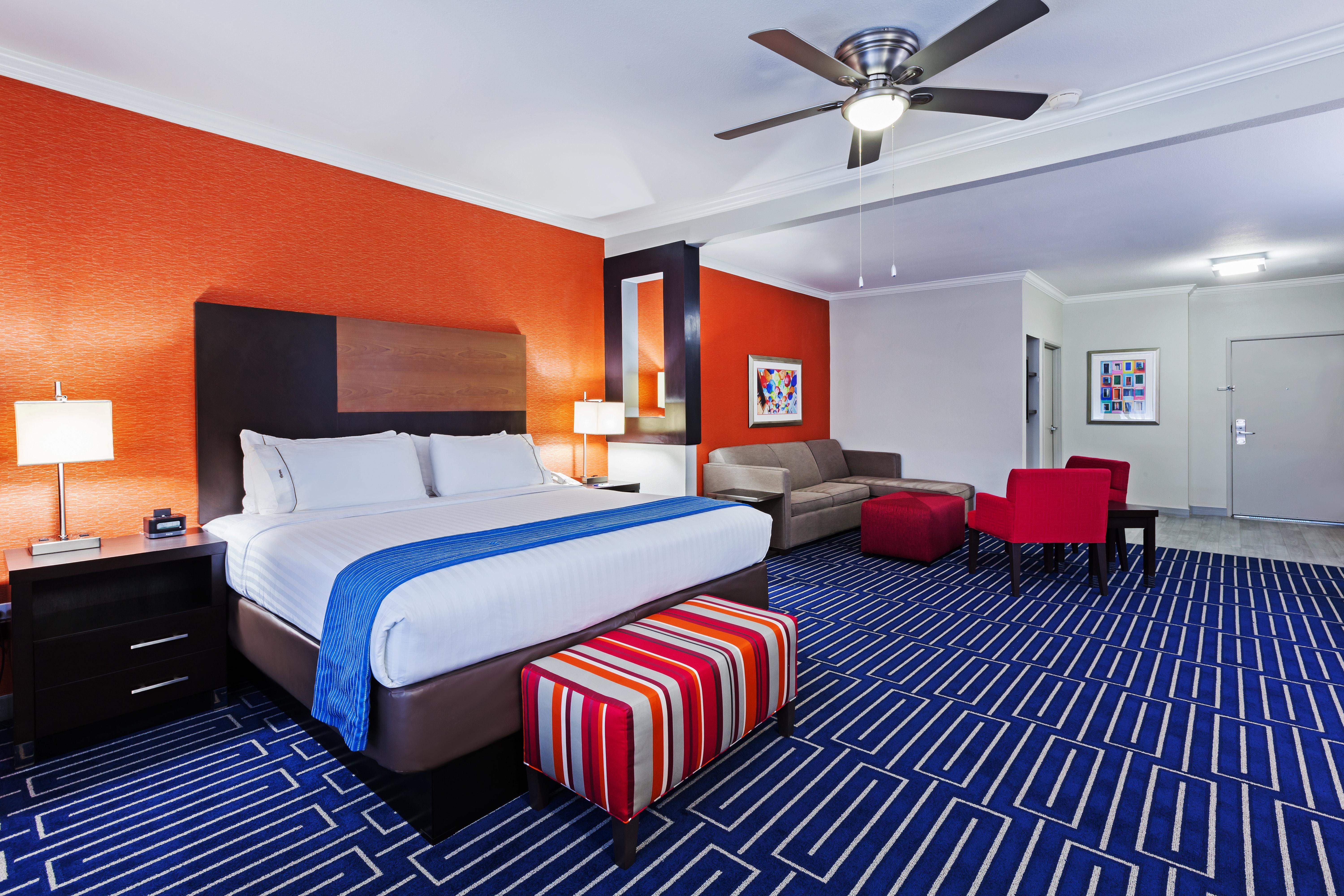 Holiday Inn Express & Suites Houston East By Ihg Exterior foto